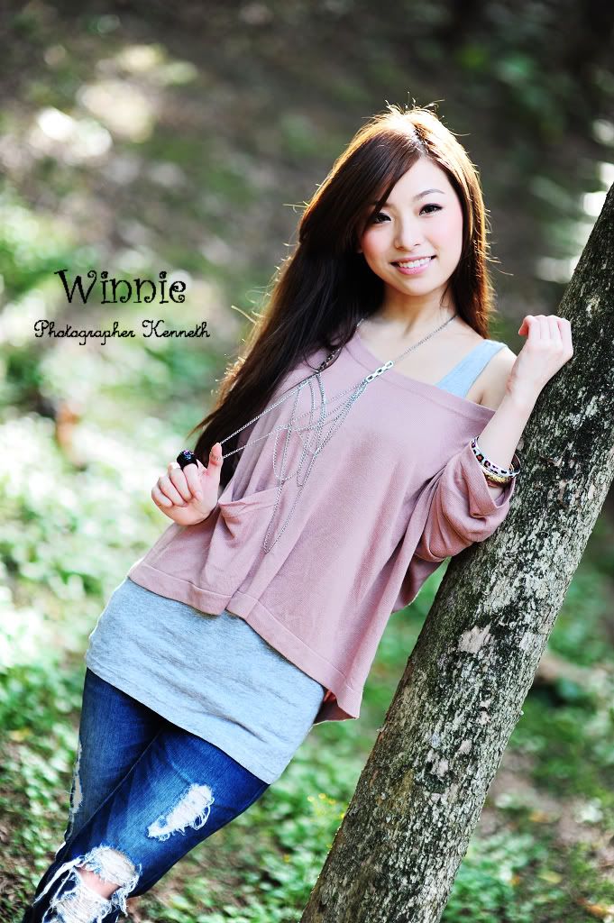 http://i754.photobucket.com/albums/xx185/Louise_Kenneth/Winnie/DSC_7400.jpg