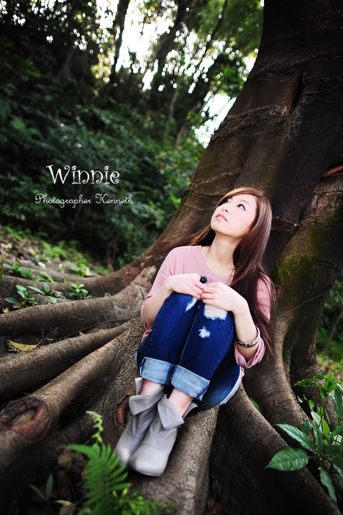 http://i754.photobucket.com/albums/xx185/Louise_Kenneth/Winnie/DSC_7483.jpg