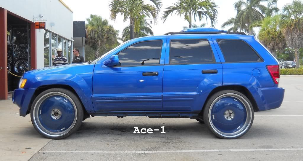 Ace 1 Jeep Grand Cherokee On 26 Dub Floaters