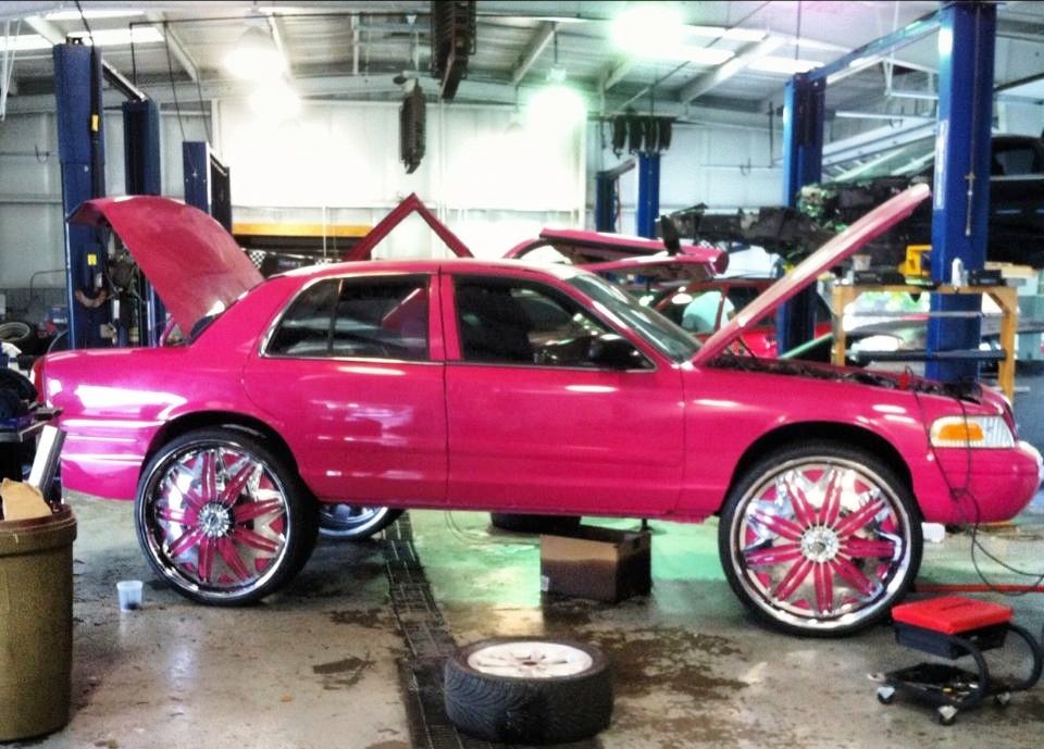 Ace-1: FOR SALE: Pink Ford Crown VIC Lifted For 30's ...