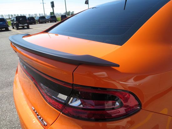 FITS DODGE DART 2013-2016 CUSTOM BOLT ON W//LIGHT REAR TRUNK SPOILER UNPAINTED